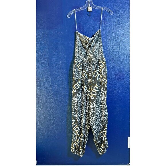 Free People Boho Smocked Strapless Jumpsuit Cropped Balloon LegS Aztec M Casual - Picture 4 of 11